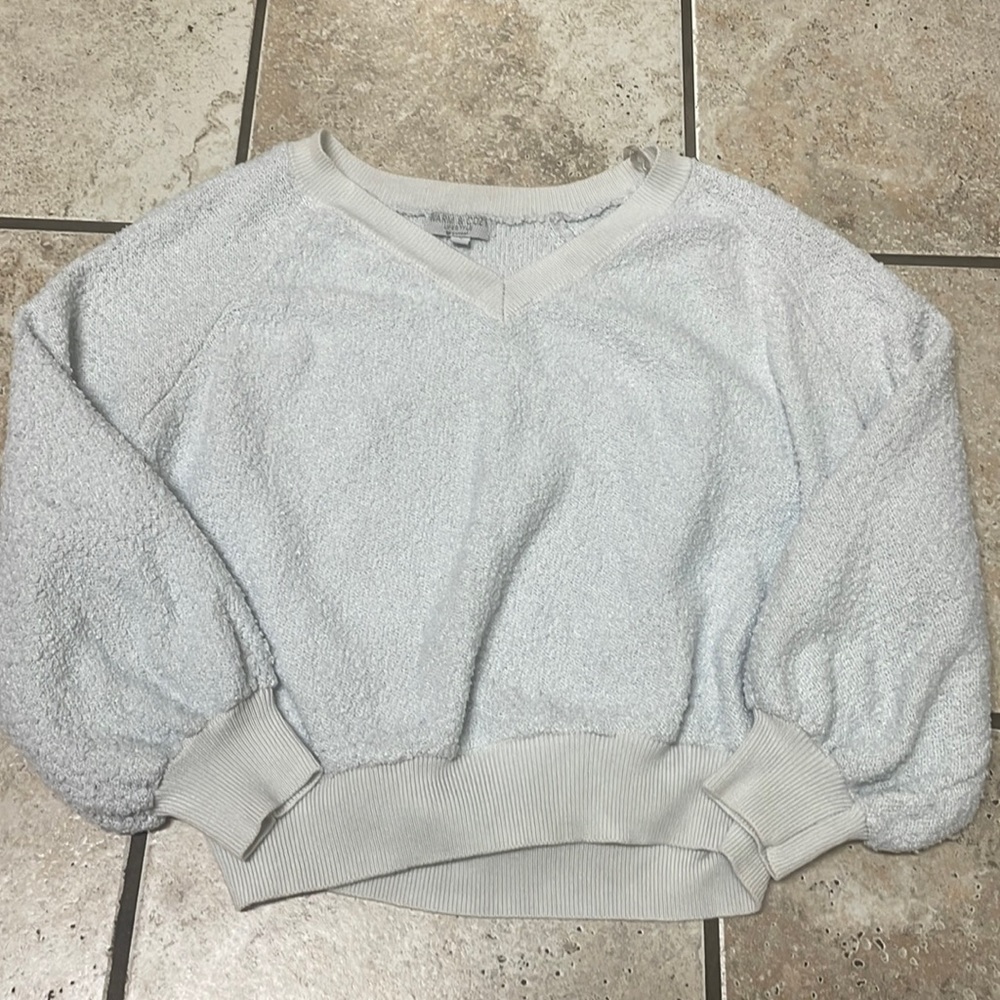 Cropped long sleeve shirt